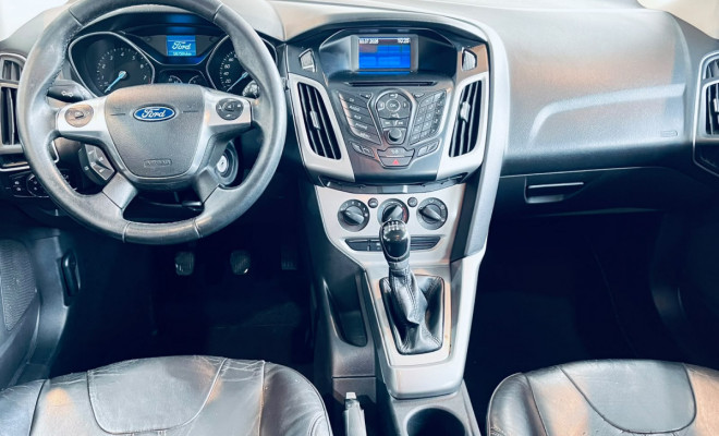 Ford Focus 1.6 S/SE/SE Plus Flex 8V/16V  5p 2014 Flex-5