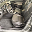 GM - Chevrolet ONIX HATCH PREM. 1.0 12V TB Flex 5p Aut. 2025 Flex-6