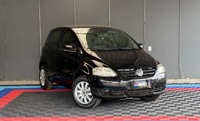 VW - VolksWagen Fox Plus 1.6Mi/ 1.6Mi Total Flex 8V 4p 2009 Flex
