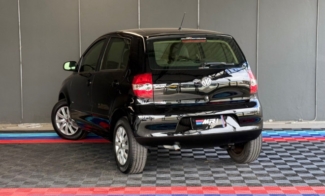 VW - VolksWagen Fox Plus 1.6Mi/ 1.6Mi Total Flex 8V 4p 2009 Flex-1
