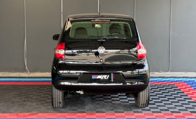 VW - VolksWagen Fox Plus 1.6Mi/ 1.6Mi Total Flex 8V 4p 2009 Flex-4