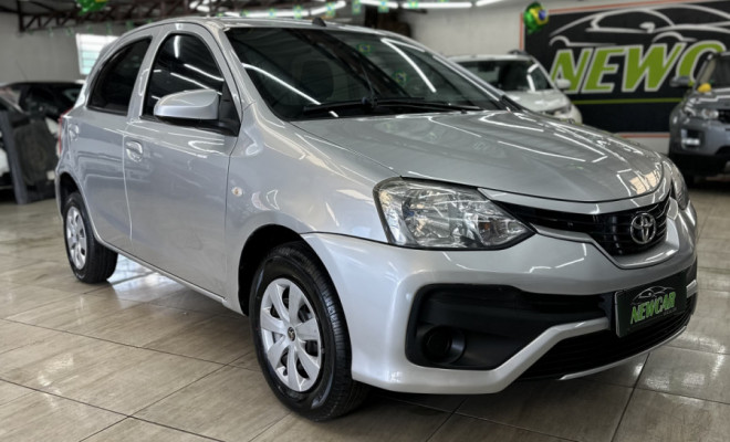 Toyota ETIOS X 1.3 Flex 16V 5p Mec. 2018 Flex-1
