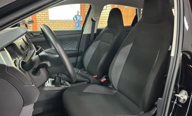 VW - VolksWagen Polo Track 1.0 Flex 12V 5p 2023 Flex-10