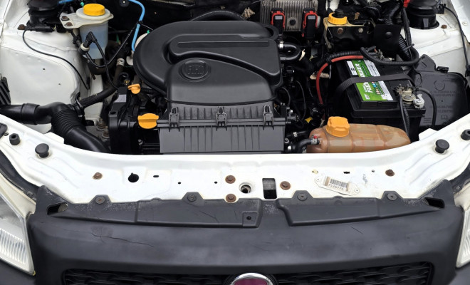 Fiat Strada Hard Work 1.4 2019 | Ar-Condicionado | Direção Hidráulica | Guarujá-7