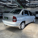 GM - Chevrolet Corsa Sedan GLS 1.6 16V MPFI 4p 2000 Gasolina-2