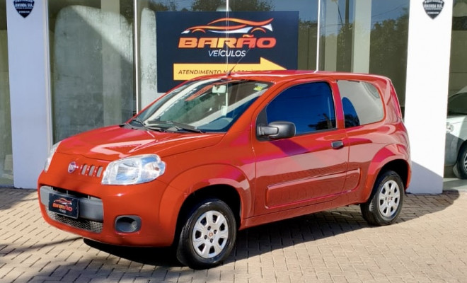 Fiat UNO VIVACE Celeb. 1.0 EVO F. Flex 8V 3p 2014 Flex