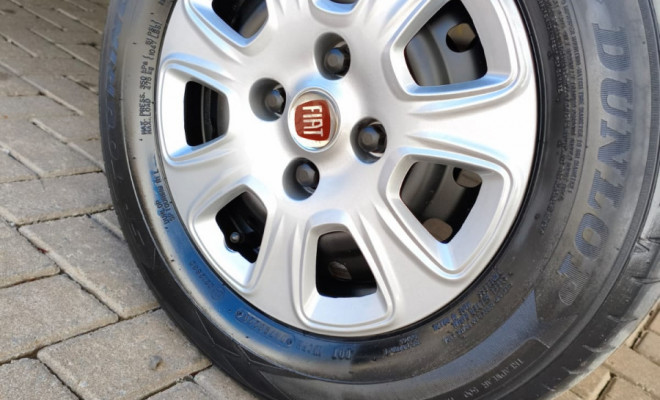 Fiat UNO VIVACE Celeb. 1.0 EVO F. Flex 8V 3p 2014 Flex-3