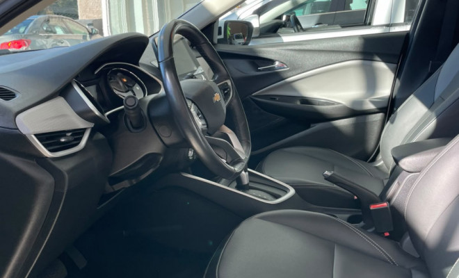 GM - Chevrolet ONIX HATCH PREM. 1.0 12V TB Flex 5p Aut. 2025 Flex-2