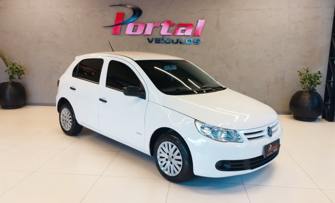 VW - VolksWagen Gol (novo) 1.0 Mi Total Flex 8V 4p 2011 Flex