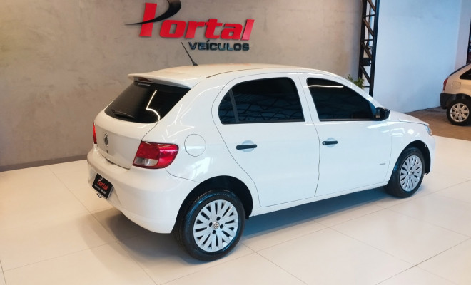 VW - VolksWagen Gol (novo) 1.0 Mi Total Flex 8V 4p 2011 Flex-3