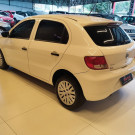 VW - VolksWagen Gol (novo) 1.0 Mi Total Flex 8V 4p 2011 Flex-4