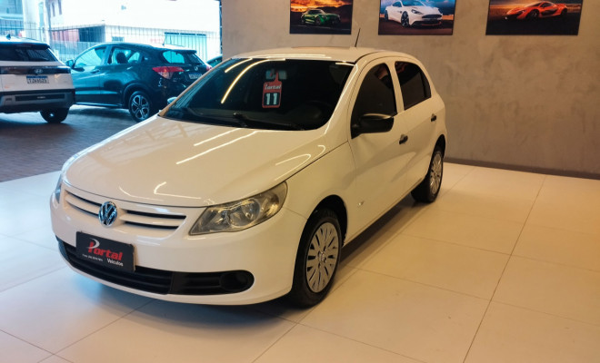 VW - VolksWagen Gol (novo) 1.0 Mi Total Flex 8V 4p 2011 Flex-2