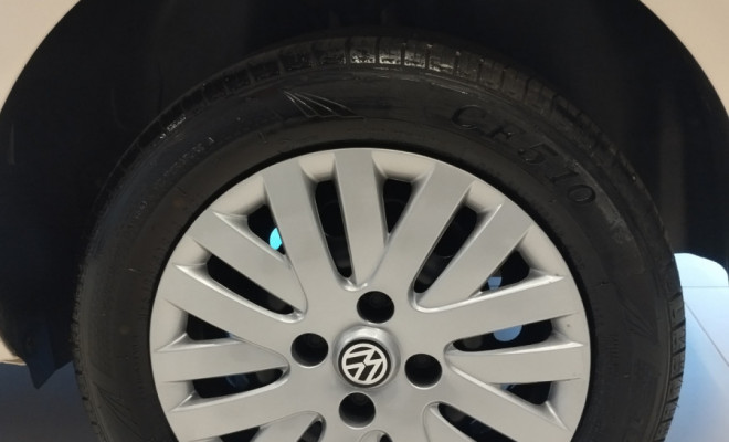 VW - VolksWagen Gol (novo) 1.0 Mi Total Flex 8V 4p 2011 Flex-8
