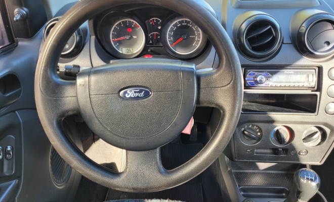 Ford Fiesta 1.0 8V Flex/Class 1.0 8V Flex 5p 2013 Flex-5