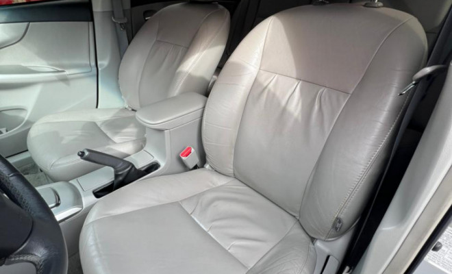 Toyota Corolla XLi 1.8/1.8 Flex 16V Aut. 2014 Flex-8