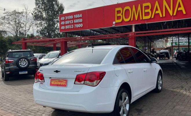 GM - Chevrolet CRUZE LT 1.8 16V FlexPower 4p Aut. 2013 Flex-3