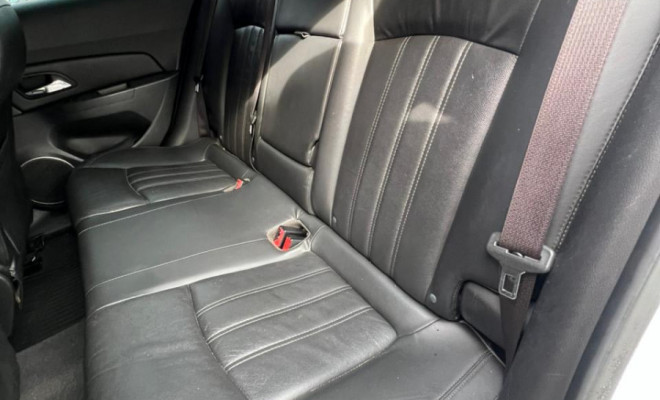 GM - Chevrolet CRUZE LT 1.8 16V FlexPower 4p Aut. 2013 Flex-9