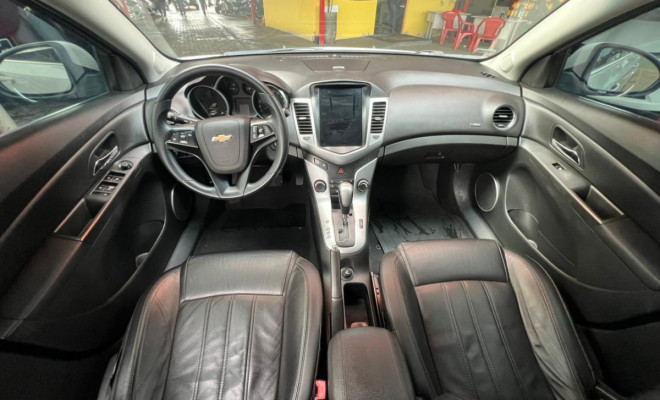 GM - Chevrolet CRUZE LT 1.8 16V FlexPower 4p Aut. 2013 Flex-7