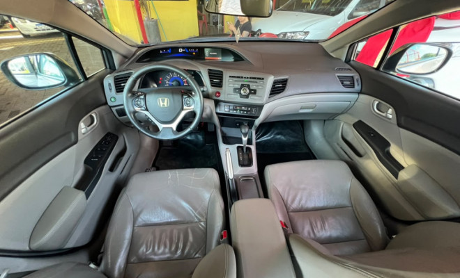 Honda Civic Sedan LXS 1.8/1.8 Flex 16V Aut. 4p 2014 Flex-7