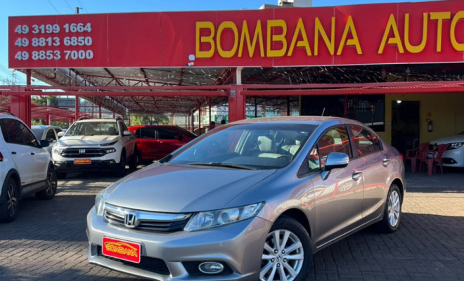 Honda Civic Sedan LXS 1.8/1.8 Flex 16V Aut. 4p 2014 Flex