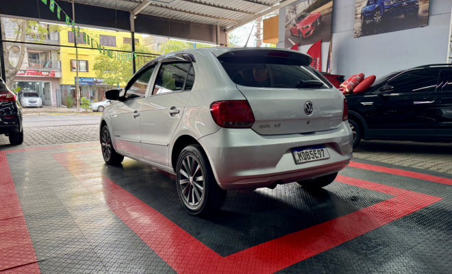 VW - VolksWagen Gol Comfortline 1.6 T. Flex 8V 5p 2015 Gás-3
