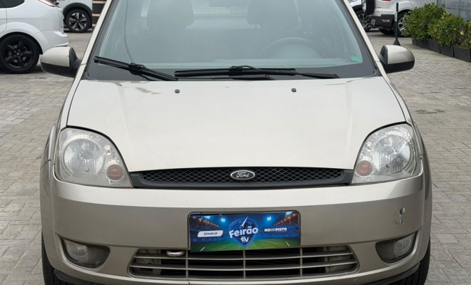 Ford Fiesta Sed. 1.6 8V Flex 4p 2005 Flex-0
