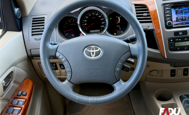 Toyota Hilux SW4 SRV D4-D 4x4 3.0 TDI Dies. Aut 2011 Diesel-4