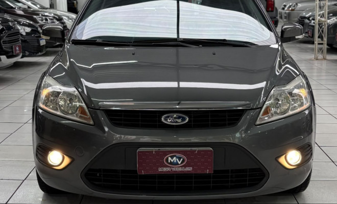 Ford Focus 1.6 S/SE/SE Plus Flex 8V/16V  5p 2012 Flex-0