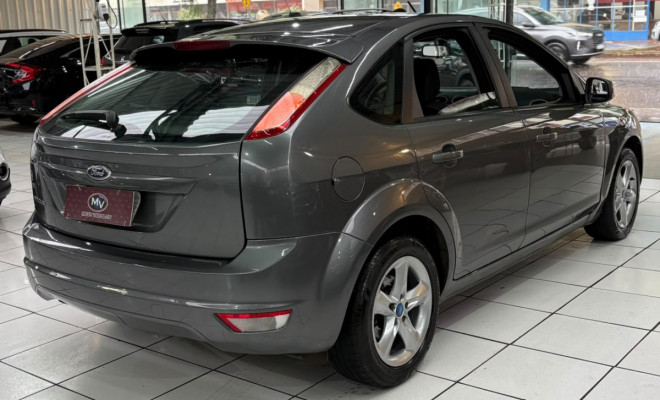 Ford Focus 1.6 S/SE/SE Plus Flex 8V/16V  5p 2012 Flex-4