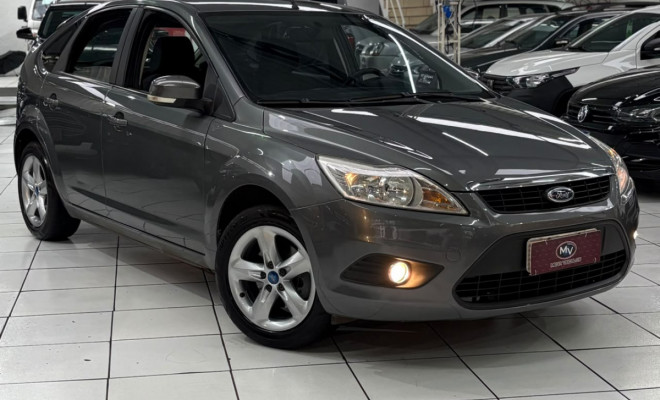 Ford Focus 1.6 S/SE/SE Plus Flex 8V/16V  5p 2012 Flex-6