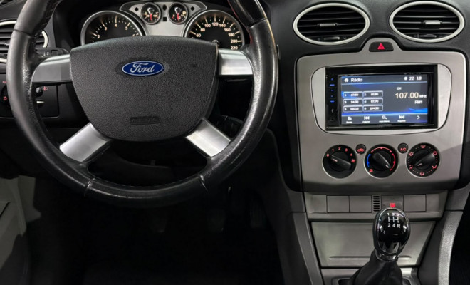 Ford Focus 1.6 S/SE/SE Plus Flex 8V/16V  5p 2012 Flex-7