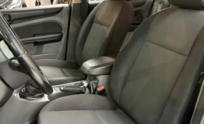 Ford Focus 1.6 S/SE/SE Plus Flex 8V/16V  5p 2012 Flex-13