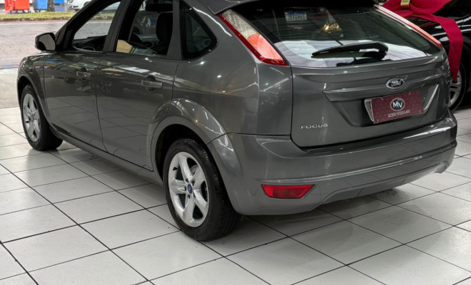 Ford Focus 1.6 S/SE/SE Plus Flex 8V/16V  5p 2012 Flex-2