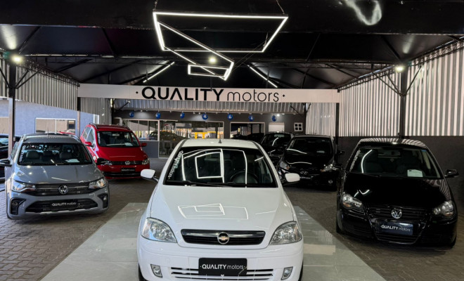 GM - Chevrolet Corsa Hatchback 1.0 MPFI 8V 71cv 5p 2004 Flex-0