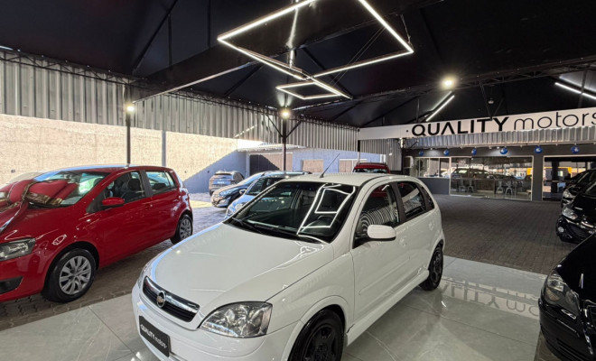 GM - Chevrolet Corsa Hatchback 1.0 MPFI 8V 71cv 5p 2004 Flex-1