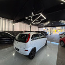 GM - Chevrolet Corsa Hatchback 1.0 MPFI 8V 71cv 5p 2004 Flex-2