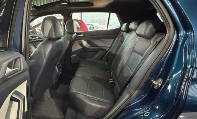VW - VolksWagen T-Cross Hig. 250 TSI 1.4 Flex 16V 5p Aut 2023 Flex-10