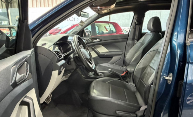 VW - VolksWagen T-Cross Hig. 250 TSI 1.4 Flex 16V 5p Aut 2023 Flex-9