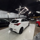 Hyundai HB20 C./C.Plus/C.Style 1.6 Flex 16V Mec. 2015 Flex-1