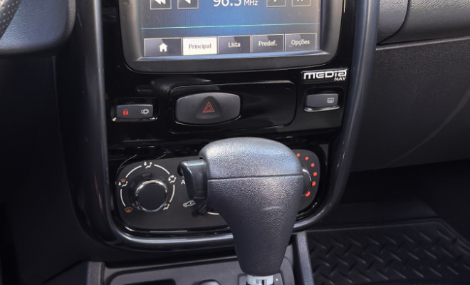 Renault DUSTER TECHROAD 4X4 2.0 16V Mec. 2015 Flex-9