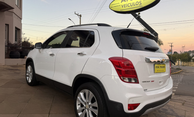GM - Chevrolet TRACKER LTZ 1.4 Turbo 16V Flex 4x2 Aut. 2017 Flex-2