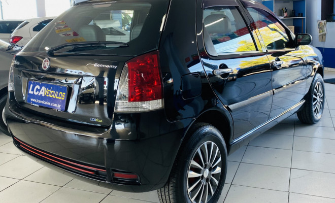 Fiat Palio ELX 1.0 Fire/30 Anos F. Flex 8V 4p 2010 Flex-3
