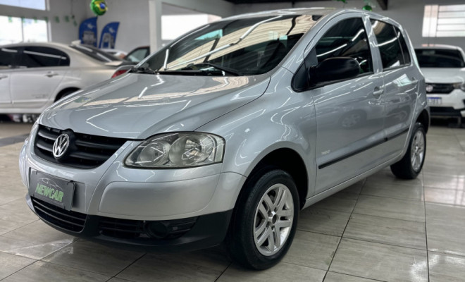 VW - VolksWagen Fox 1.0 Mi Total Flex 8V 5p 2010 Flex