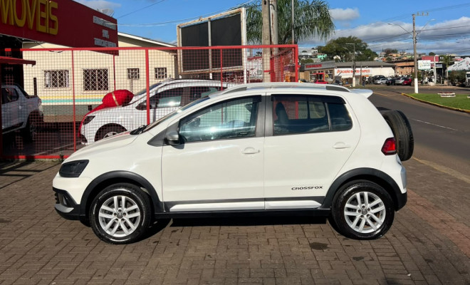 VW - VolksWagen CROSSFOX  1.6 T. Flex 16V 5p 2015 Flex-0