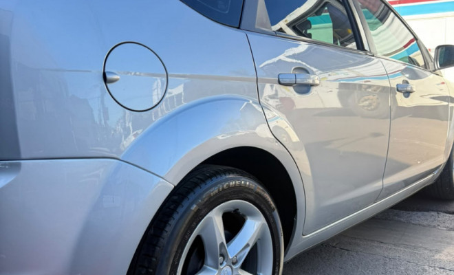 Ford Focus 1.6 S/SE/SE Plus Flex 8V/16V  5p 2011 Flex-6