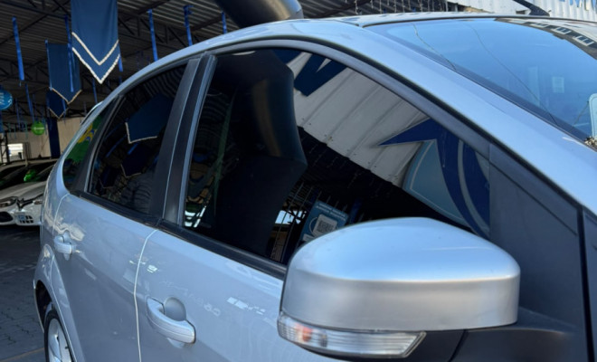 Ford Focus 1.6 S/SE/SE Plus Flex 8V/16V  5p 2011 Flex-3