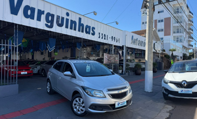GM - Chevrolet ONIX HATCH LT 1.4 8V FlexPower 5p Mec. 2015 Flex-0