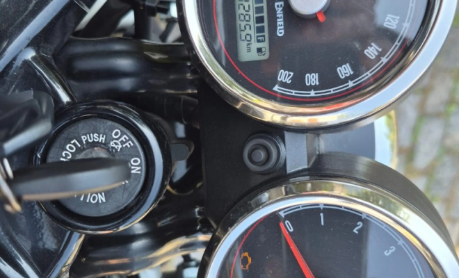 Royal Enfield Super Meteor Interstellar 650cc ABS 2025 Gasolina-4