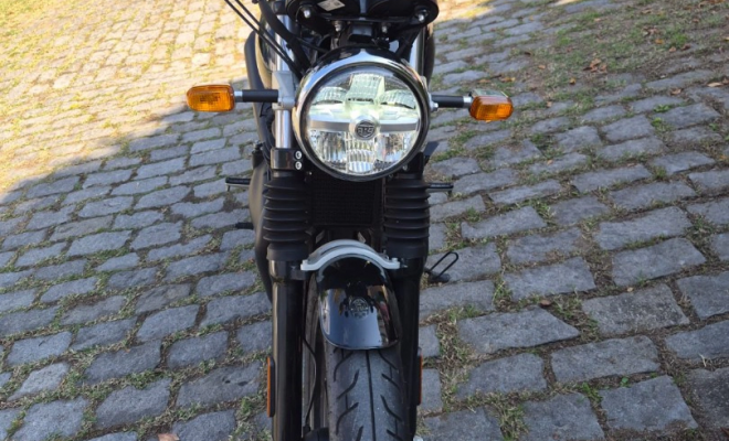Royal Enfield Super Meteor Interstellar 650cc ABS 2025 Gasolina-3