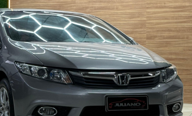 Honda Civic Sedan EXS 1.8/1.8 Flex 16V Aut. 4p 2013-12